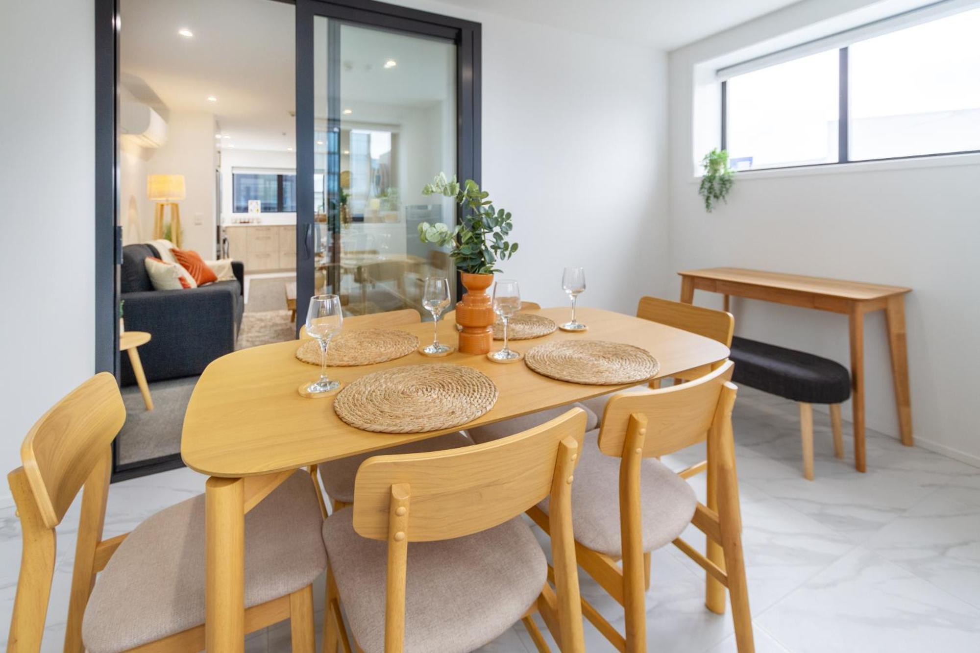 Modern City Lifestyle: 2 Bedroom 1 Bath Christchurch Extérieur photo