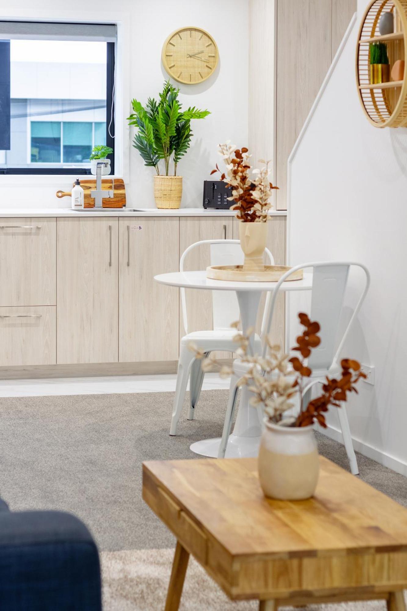 Modern City Lifestyle: 2 Bedroom 1 Bath Christchurch Extérieur photo