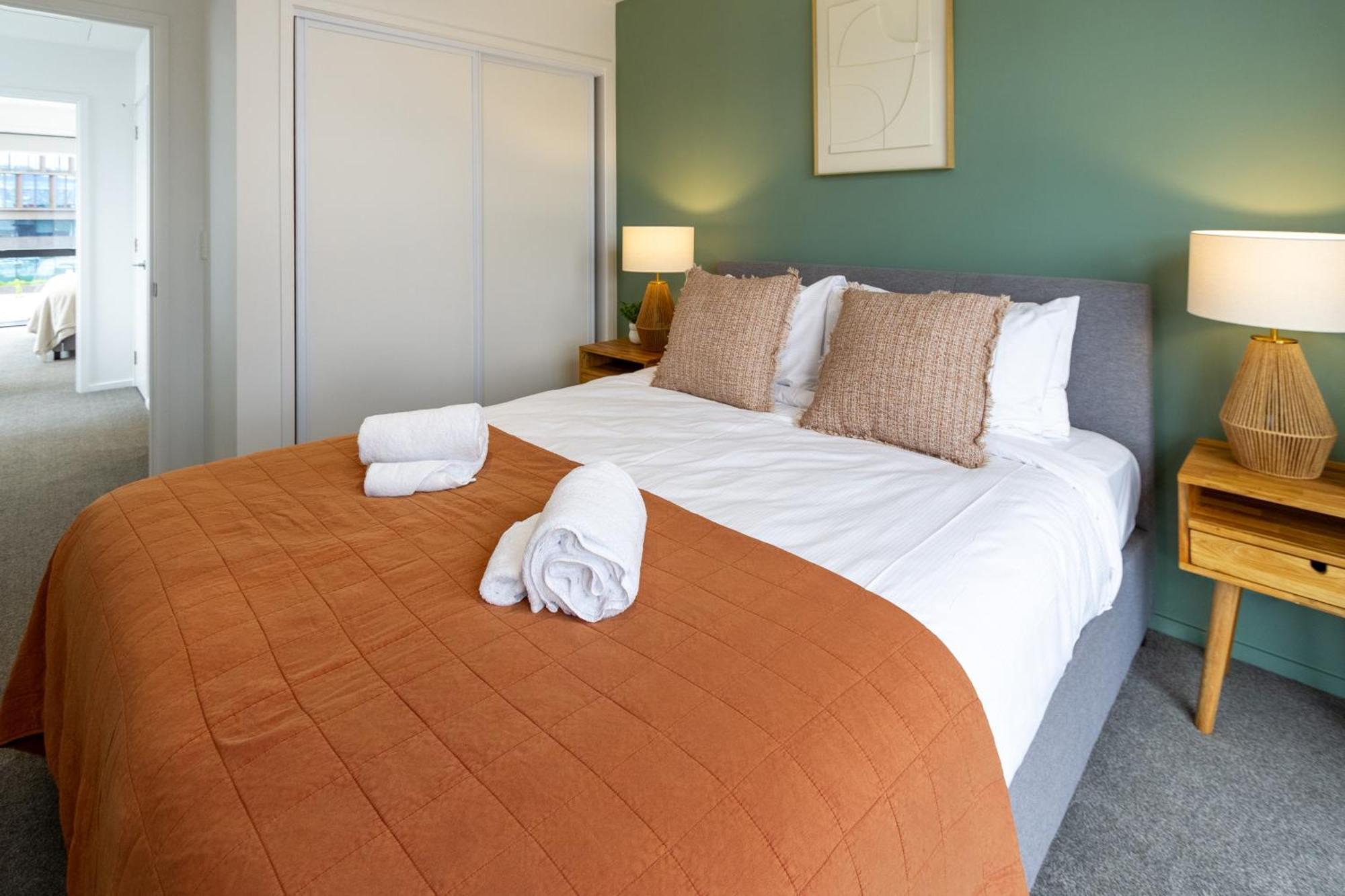 Modern City Lifestyle: 2 Bedroom 1 Bath Christchurch Extérieur photo